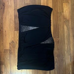 Elegant Black Strapless Dress with Rhinestone Accents